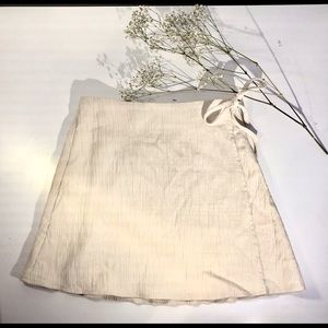 ZARA BEIGE WARP MINI SKIRT